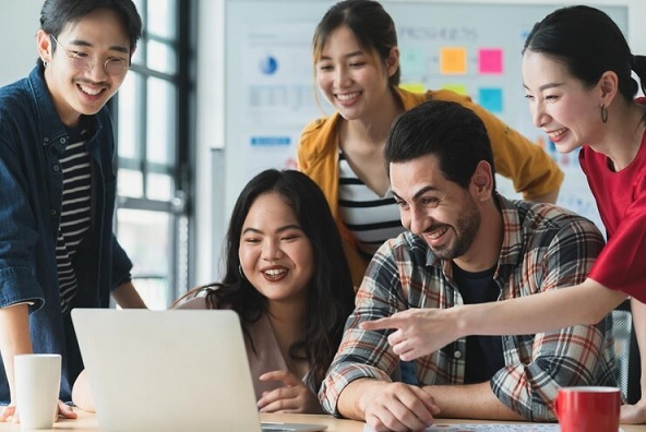 Tren Bisnis Anak Muda 2025: Inovasi, Digitalisasi, dan Gaya Hidup